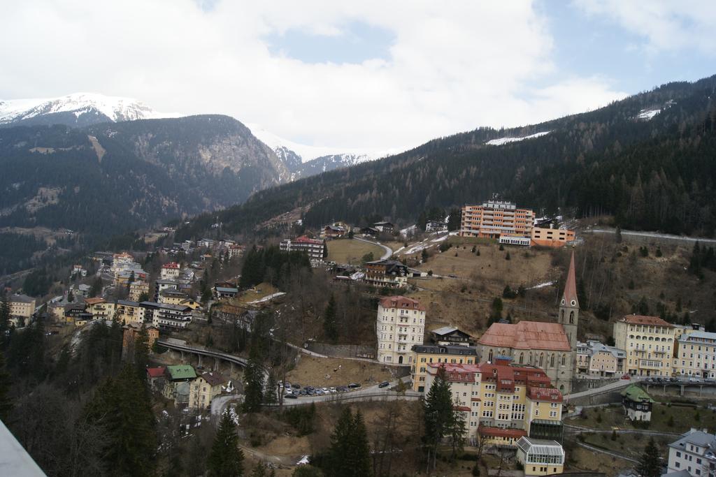 باد جاستاين Hotel Lindenhof المظهر الخارجي الصورة