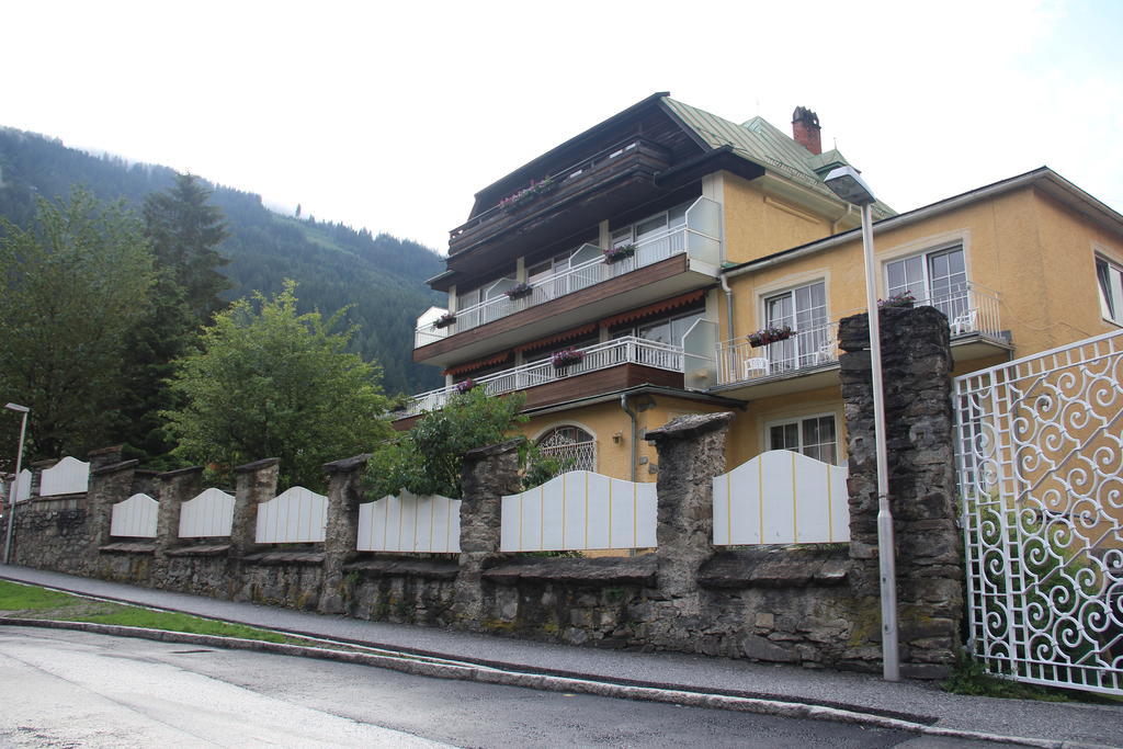 باد جاستاين Hotel Lindenhof المظهر الخارجي الصورة